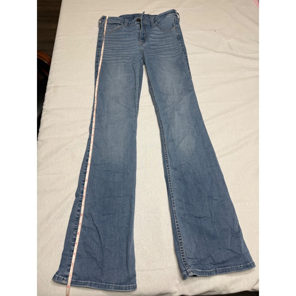 Hollister Women Blue Flare Jeans Medium Wash Denim Size 00 x 30 Inseam